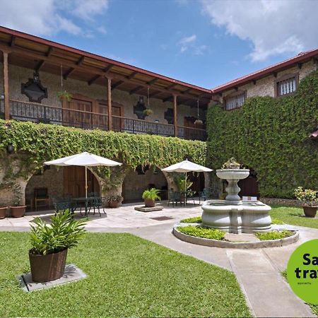 Hotel Del Patio Flores Exterior photo