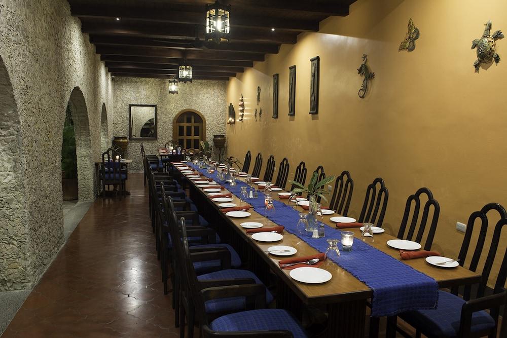 Hotel Del Patio Flores Exterior photo